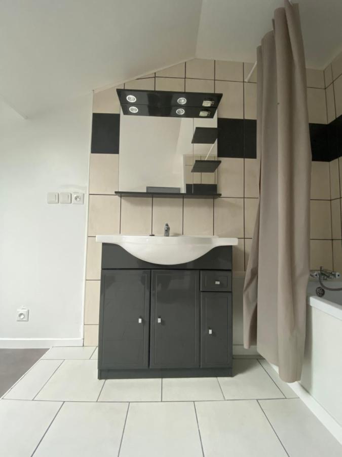 Apartamento Gite Du Puits Laives Exterior foto